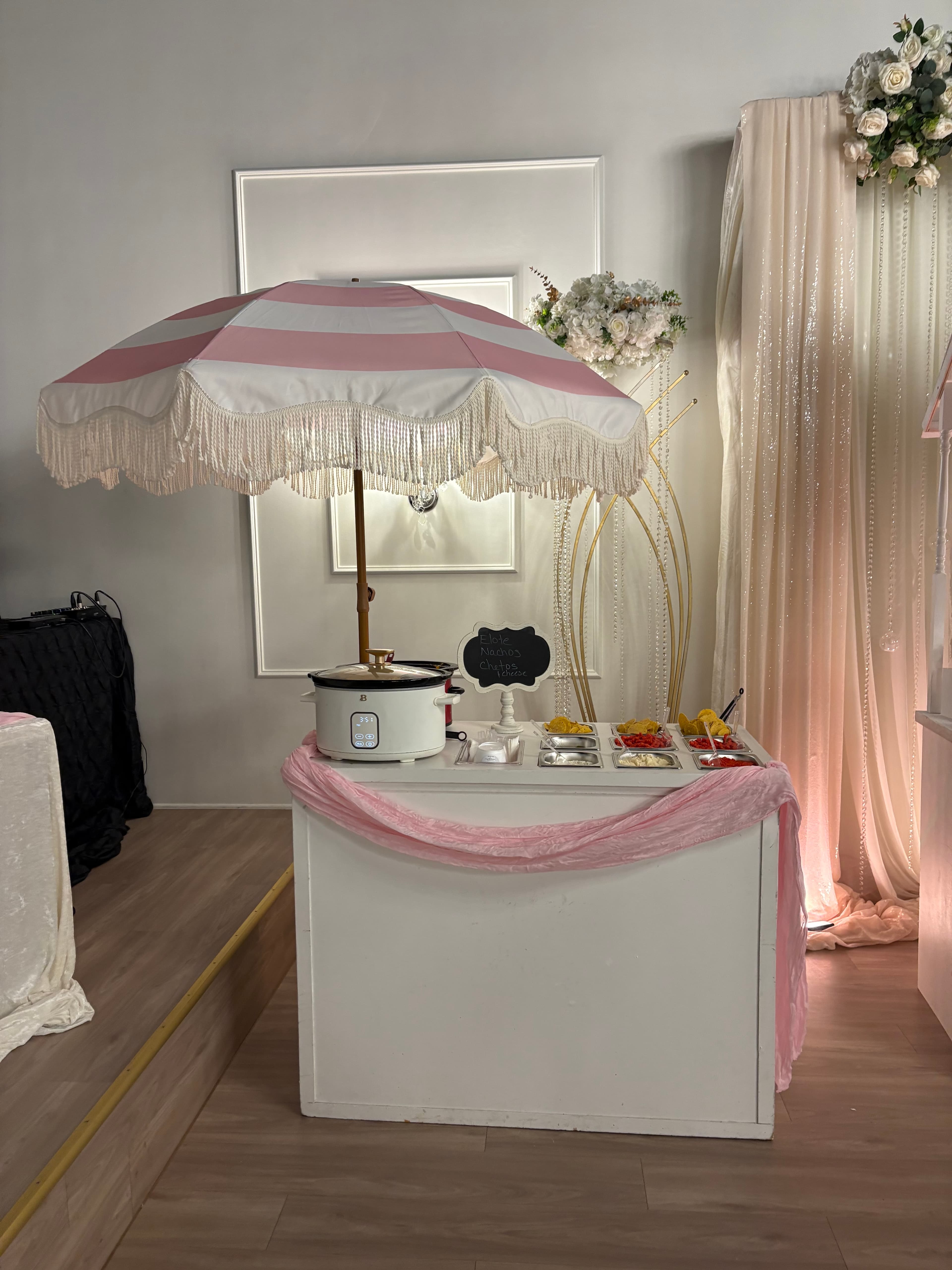 Styled elote cart display