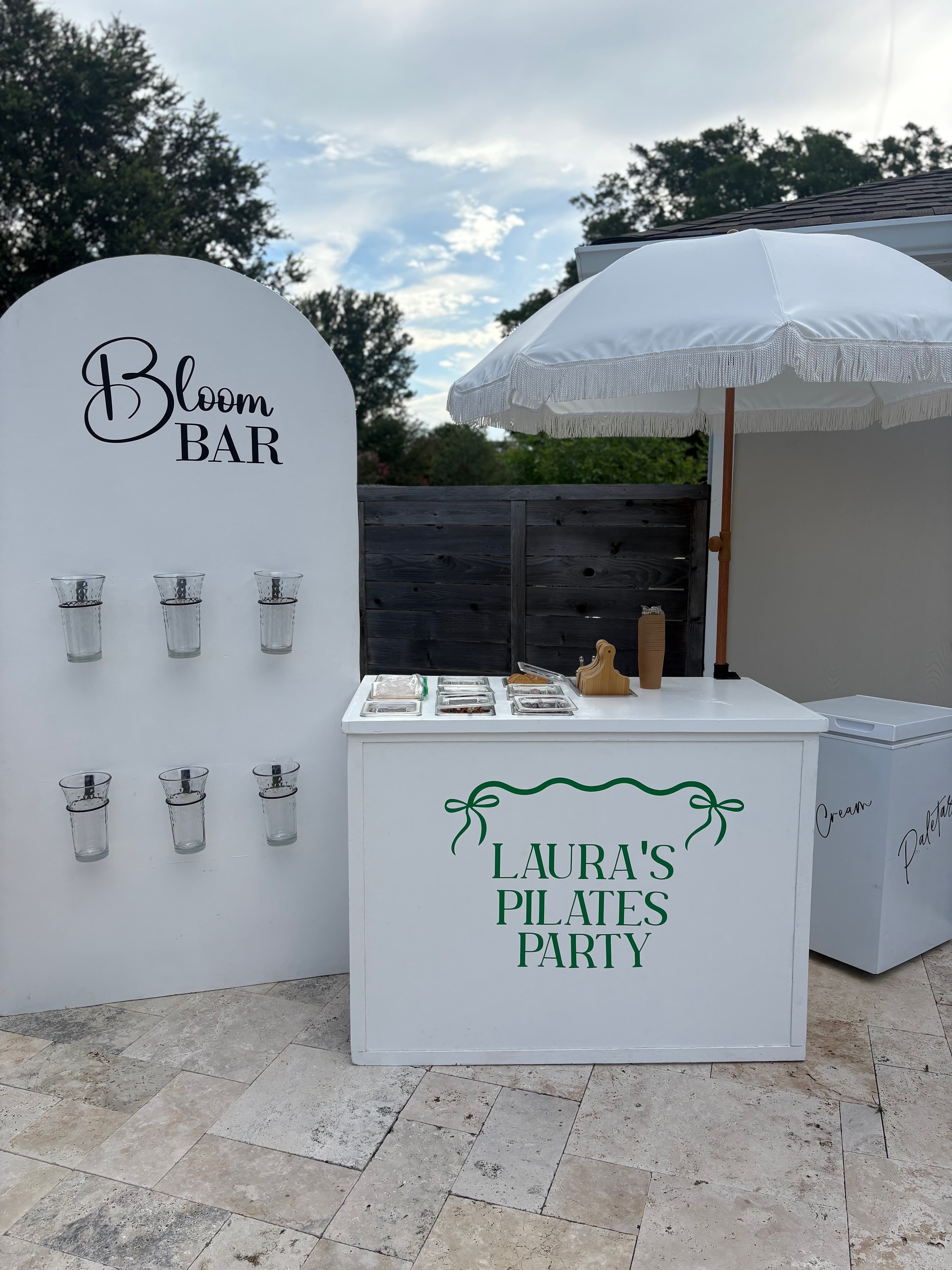 Interactive bloom bar at an event